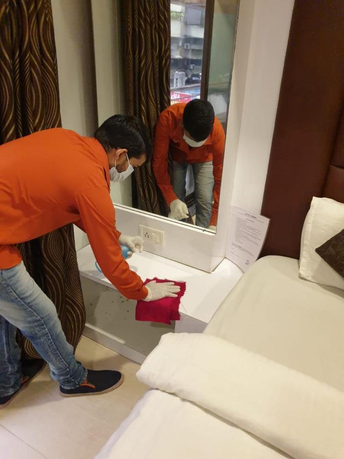 Hotel Alibaba Mumbai Exterior photo