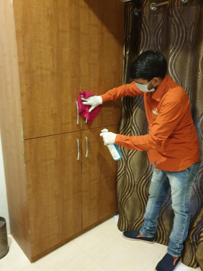 Hotel Alibaba Mumbai Exterior photo