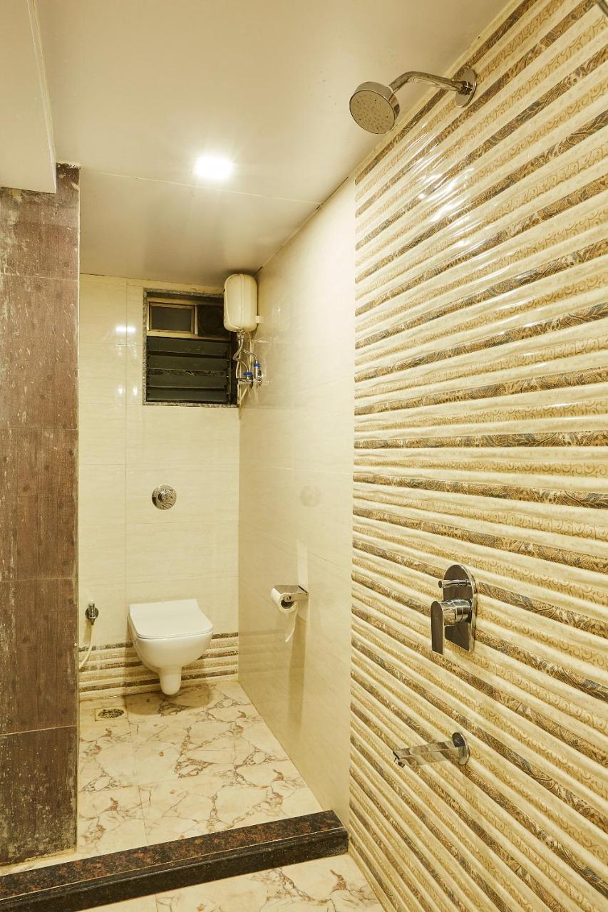 Hotel Alibaba Mumbai Exterior photo